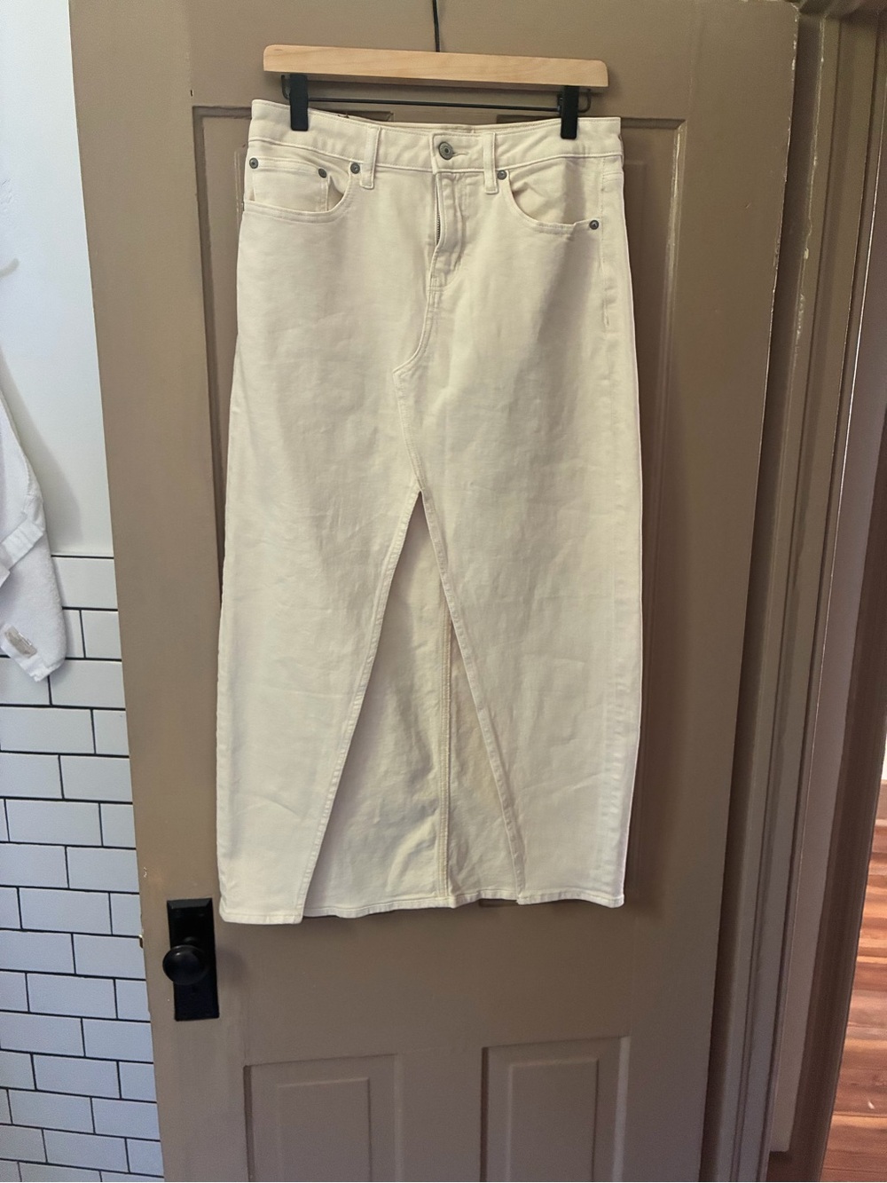 American Eagle Outfitters Cream Denim Midi Skirt with Front Slit